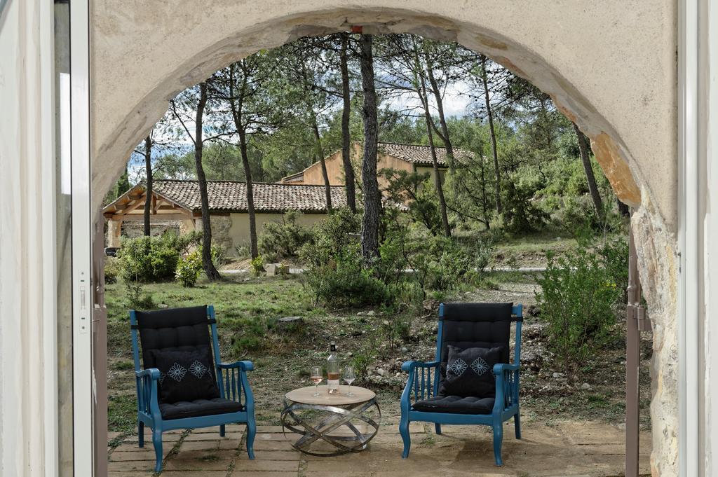 Les Lodges Du Pic Le Triadou Ngoại thất bức ảnh