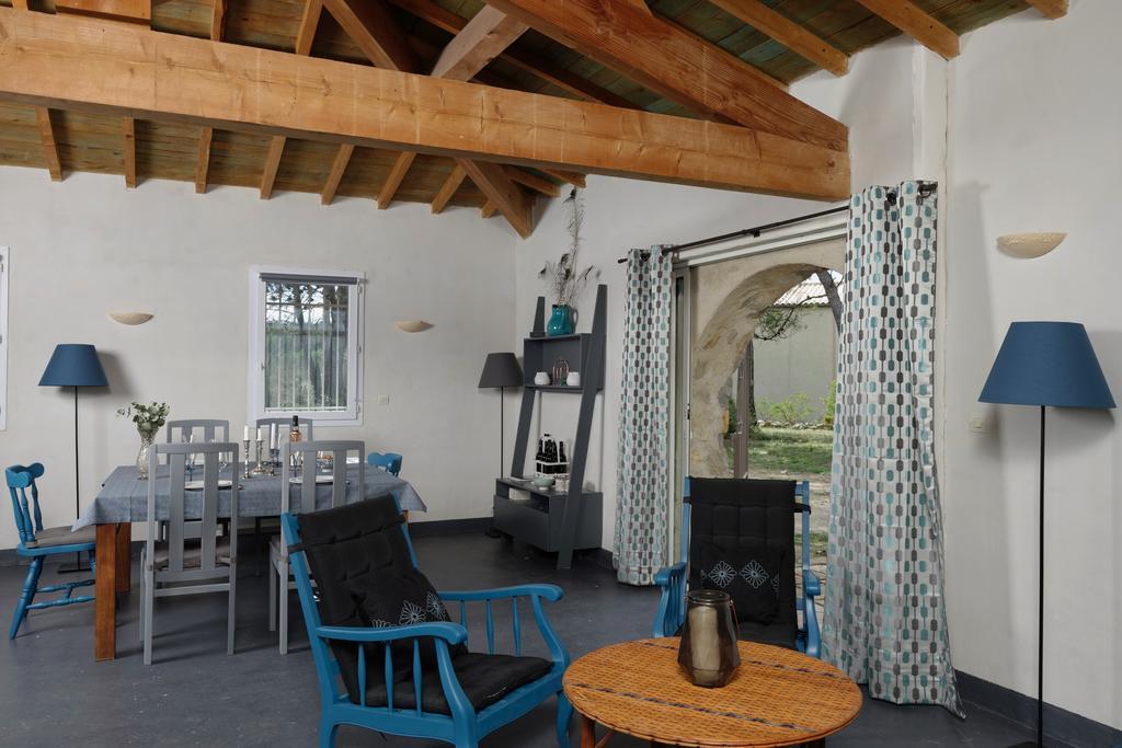 Les Lodges Du Pic Le Triadou Ngoại thất bức ảnh