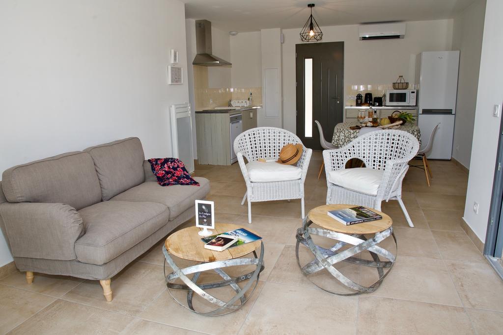 Les Lodges Du Pic Le Triadou Ngoại thất bức ảnh