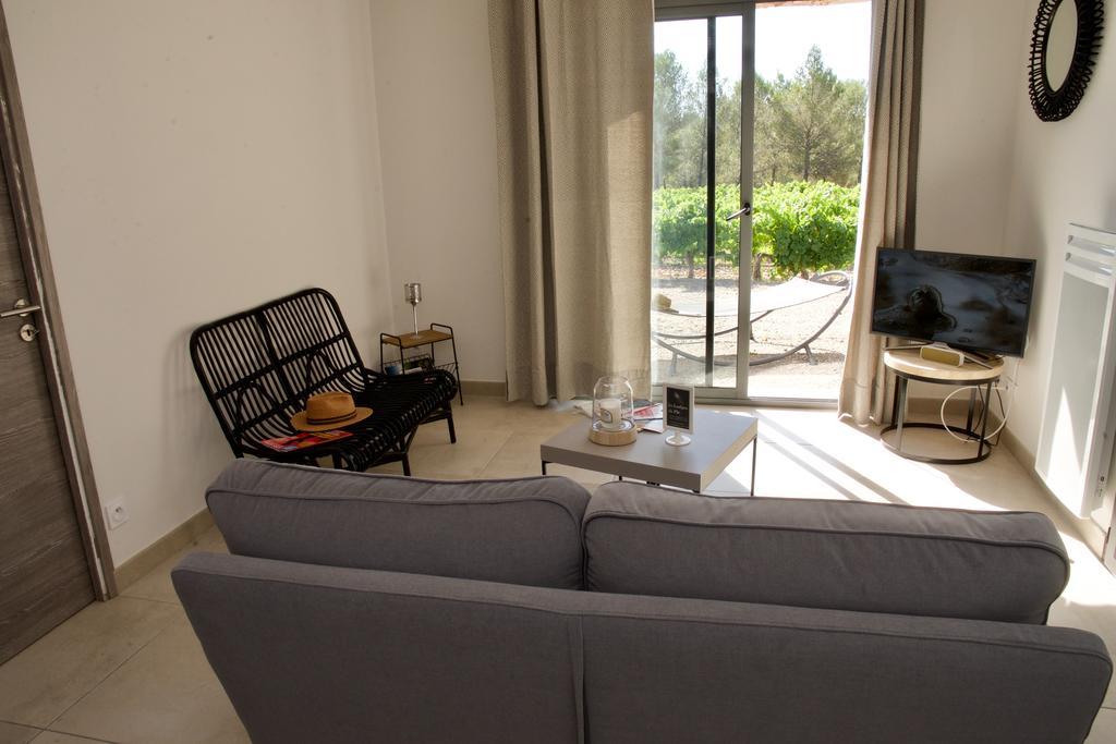 Les Lodges Du Pic Le Triadou Ngoại thất bức ảnh