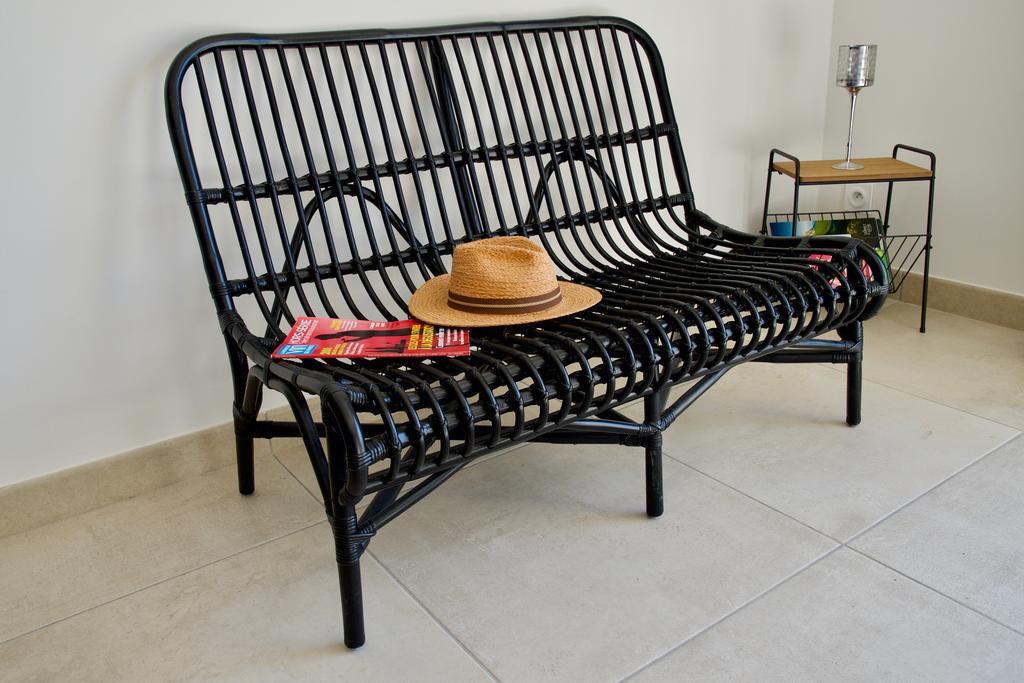 Les Lodges Du Pic Le Triadou Ngoại thất bức ảnh