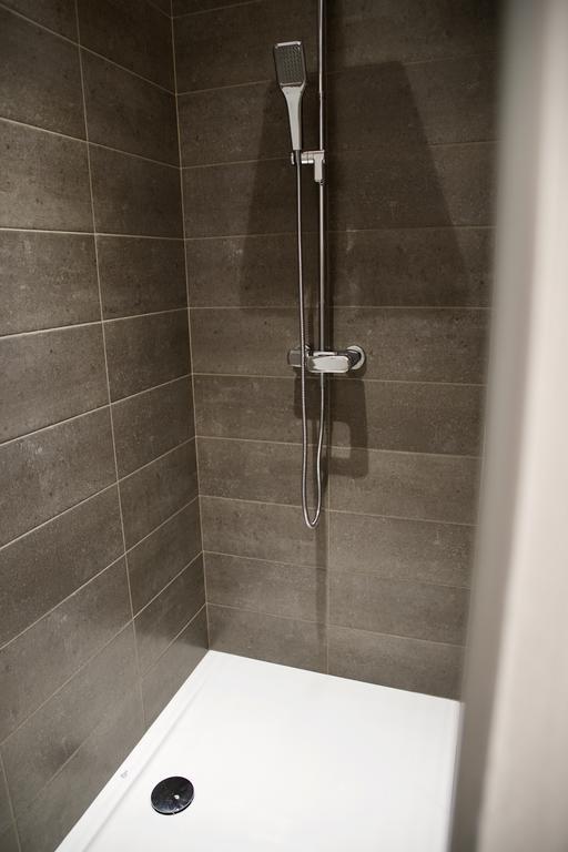 Les Lodges Du Pic Le Triadou Ngoại thất bức ảnh